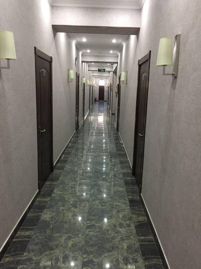 Western Suites Hotel Tashkent Exterior foto