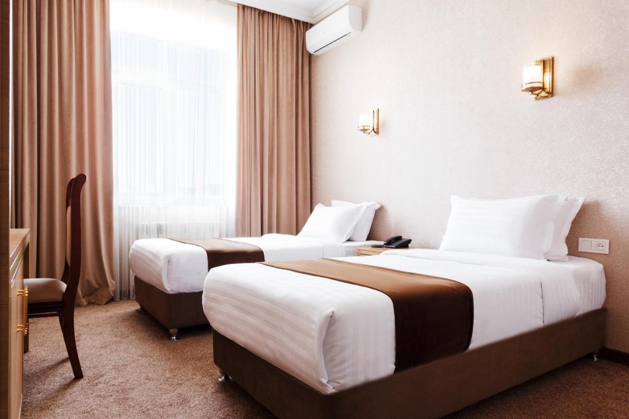 Western Suites Hotel Tashkent Exterior foto
